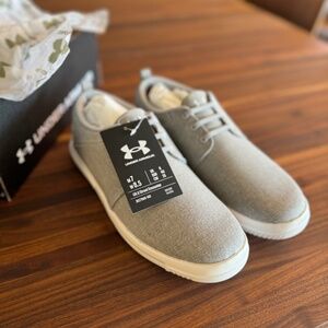 Under Armour Unisex UA Street Encounter Shoes Women 8.5 or Men 7